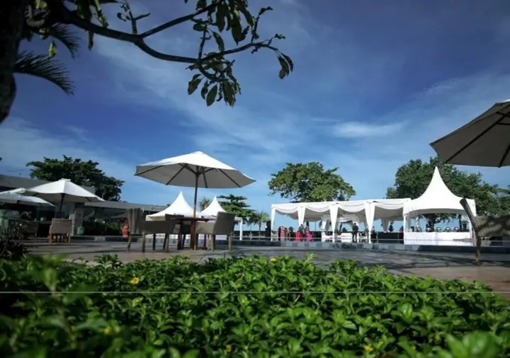 Паданг: Hotel Pangeran Beach