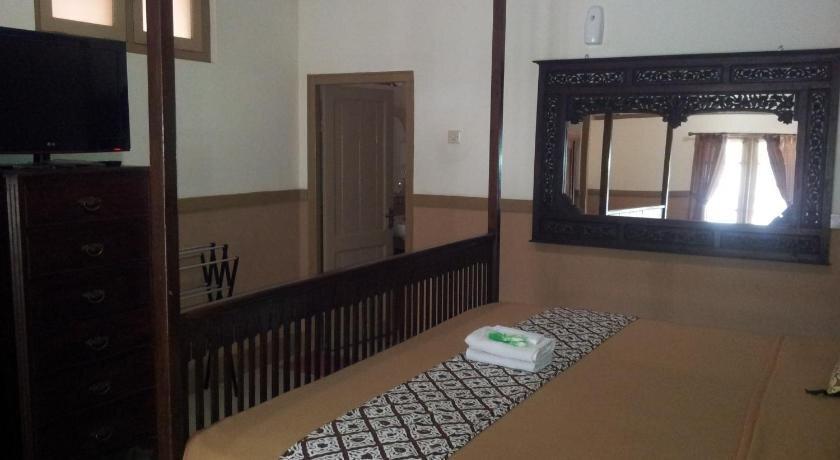 Батуретно: Ndalem Suratin Guesthouse