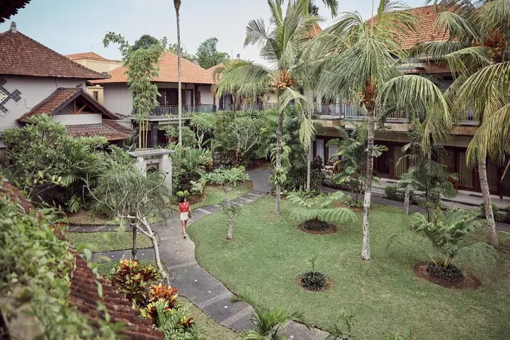 Убуд: Outpost Ubud