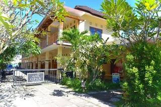 Сенджиги: Transit Inn Senggigi