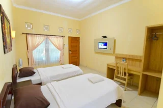 Сенджиги: Transit Inn Senggigi