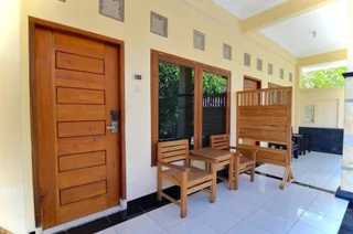 Сенджиги: Transit Inn Senggigi