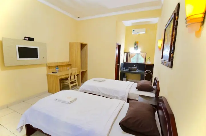 Сенджиги: Transit Inn Senggigi