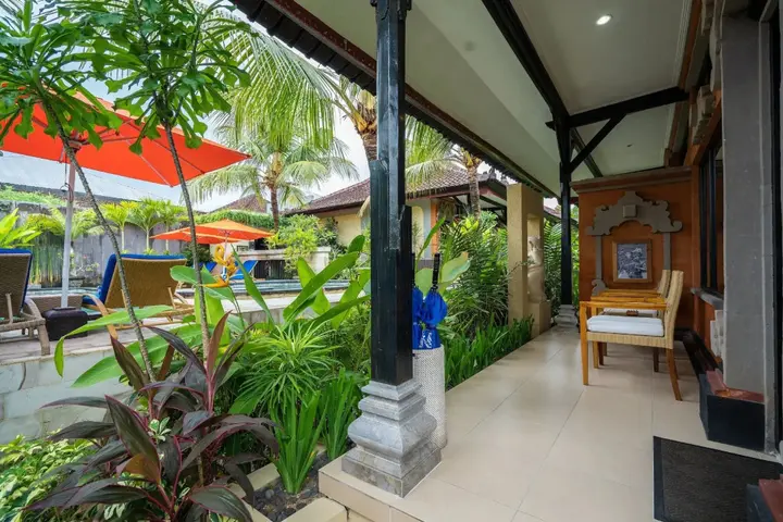 Табанан: Natya Hotel Tanah Lot