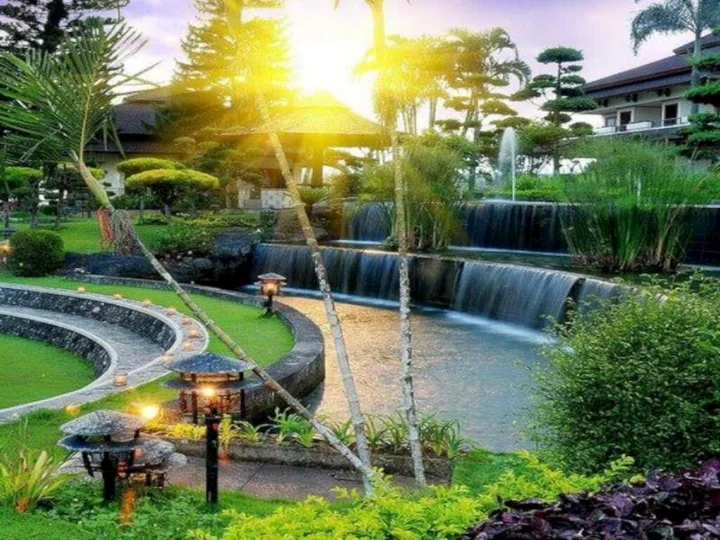 Бату: Purnama Hotel