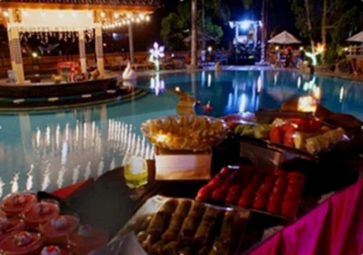 Бату: Purnama Hotel
