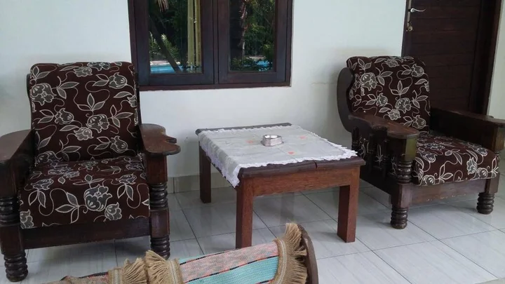Каликбукбук: Padang Lovina Seaside Cottages