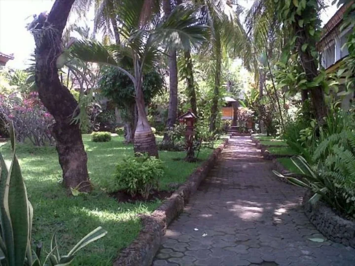 Каликбукбук: Padang Lovina Seaside Cottages