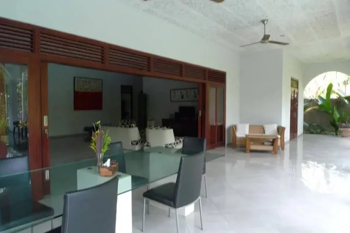 Сукасада: Villa Kelapa