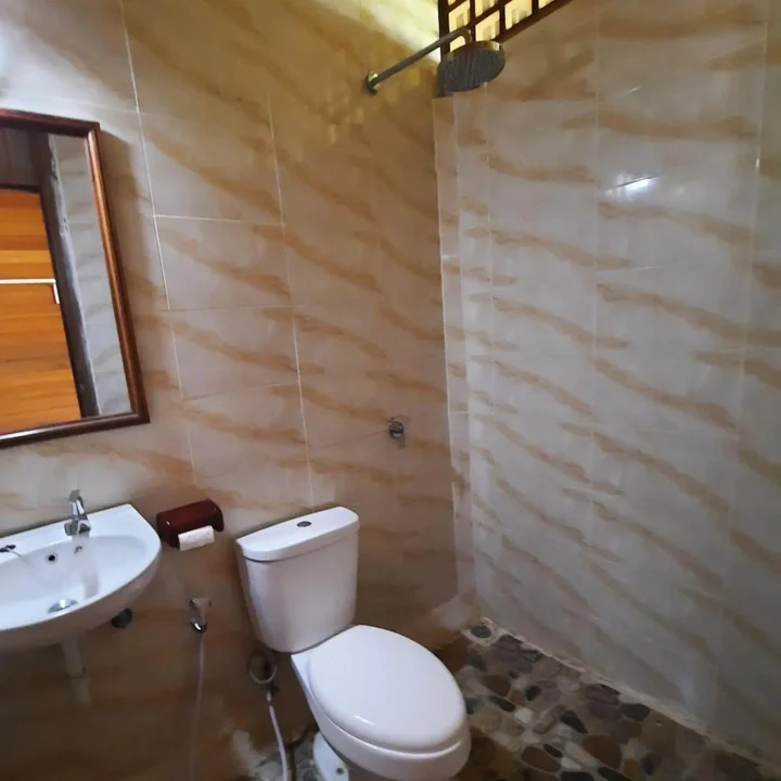 Сенджиги: Hotel Besar Bulan Baru - Senggigi