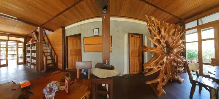 Сенджиги: Hotel Besar Bulan Baru - Senggigi
