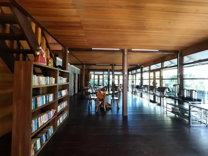 Сенджиги: Hotel Besar Bulan Baru - Senggigi