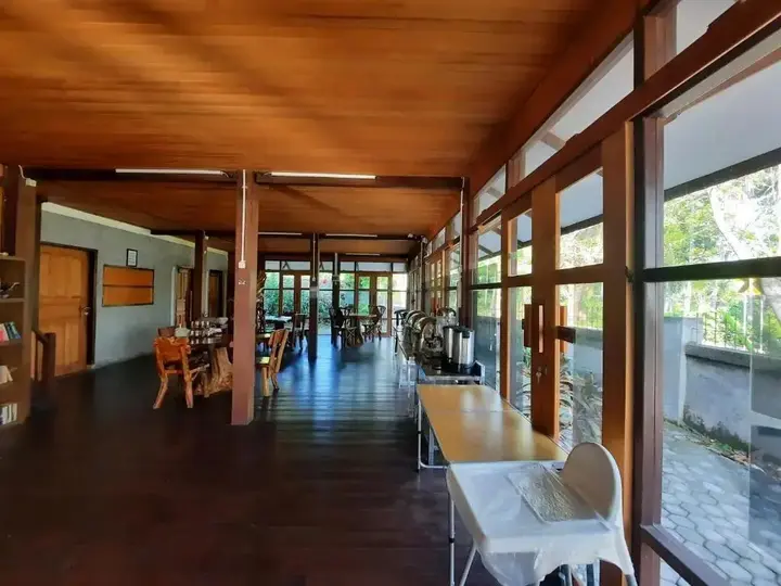 Сенджиги: Hotel Besar Bulan Baru - Senggigi