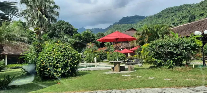 Сенджиги: Hotel Besar Bulan Baru - Senggigi
