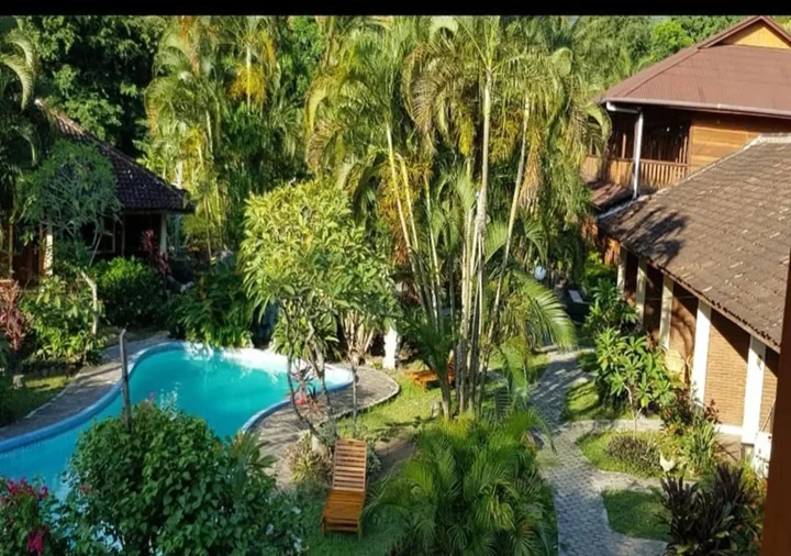 Сенджиги: Hotel Besar Bulan Baru - Senggigi