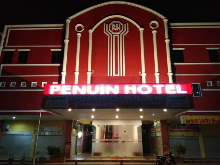 Батам: Penuin Hotel