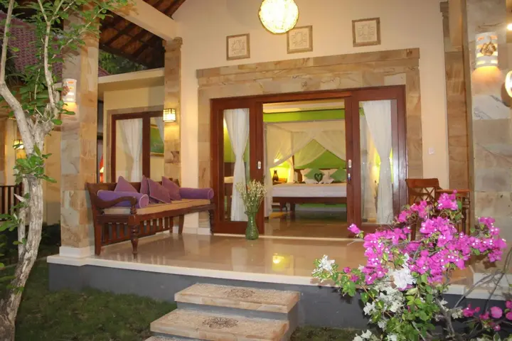 Бунутан: Apa Kabar Villas