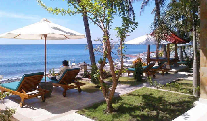 Бунутан: Apa Kabar Villas