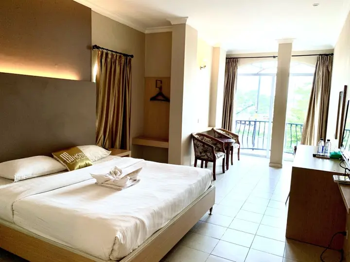 Батам: Sky View Hotel