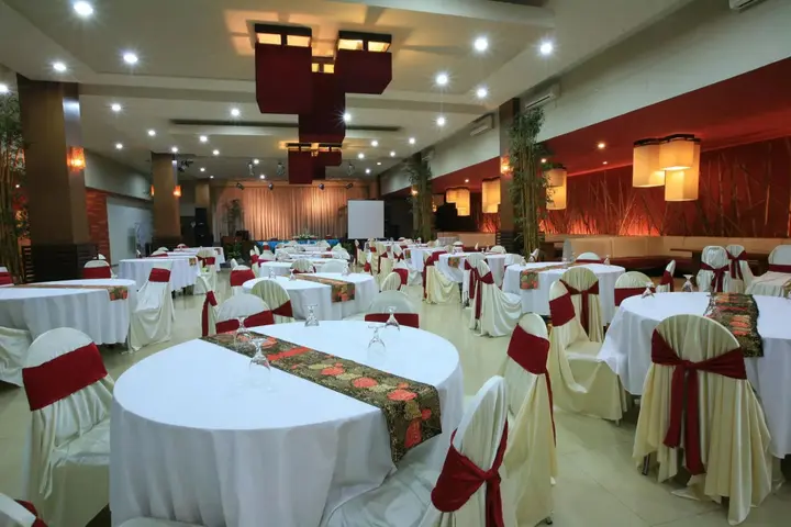 Маланг: Hotel Montana Malang
