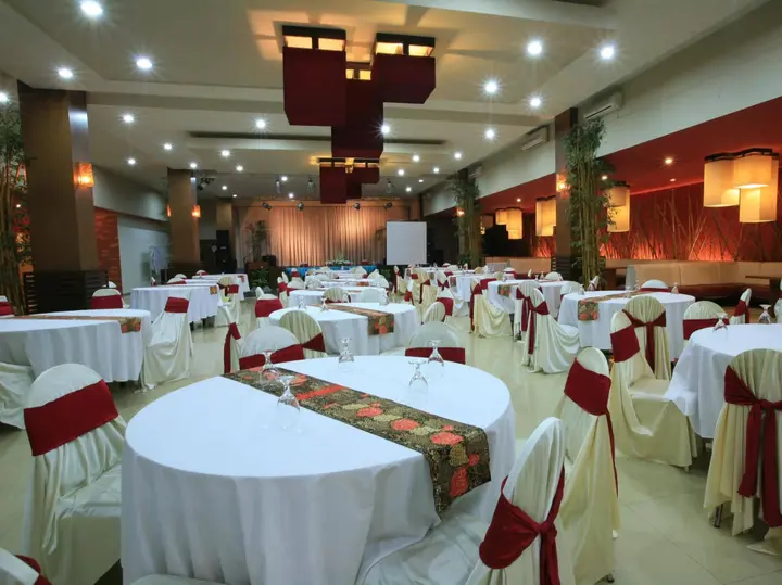Маланг: Hotel Montana Malang