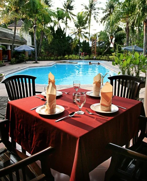 Маланг: Hotel Montana Dua Malang