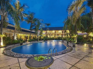 Маланг: Hotel Montana Dua Malang