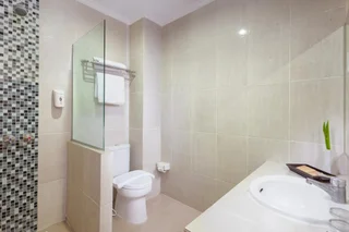Маланг: Hotel Montana Dua Malang