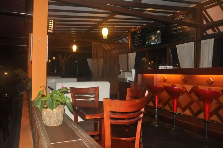 Маланг: Hotel Montana Dua Malang