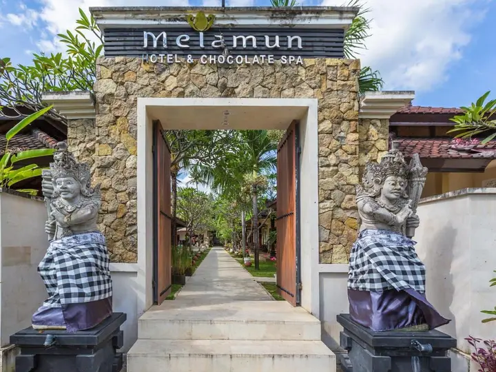 Каликбукбук: Hotel Melamun