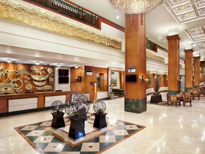 Суракарта: Novotel Solo