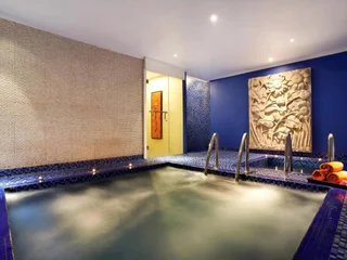 Суракарта: Novotel Solo
