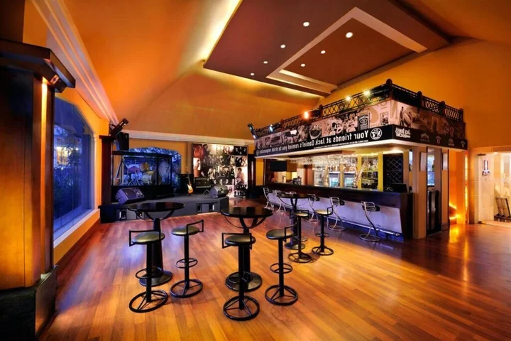 Суракарта: Novotel Solo