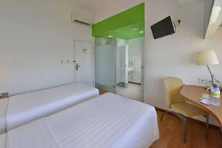 Семаранг: Whiz Hotel Pemuda Semarang