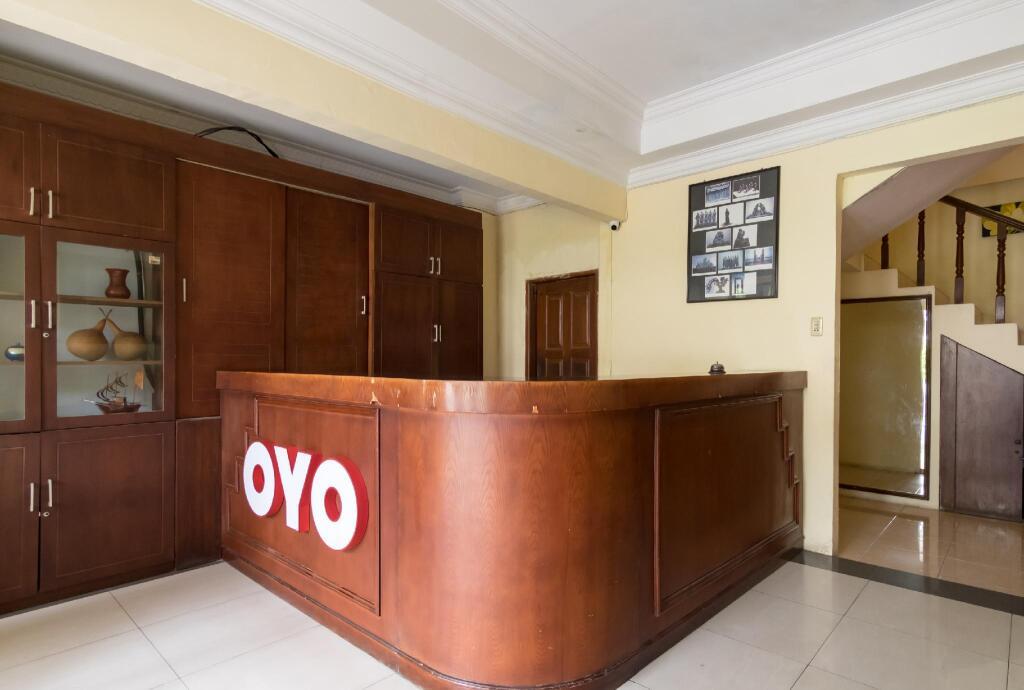 Медан: OYO 1030 Hotel Bumi Asih