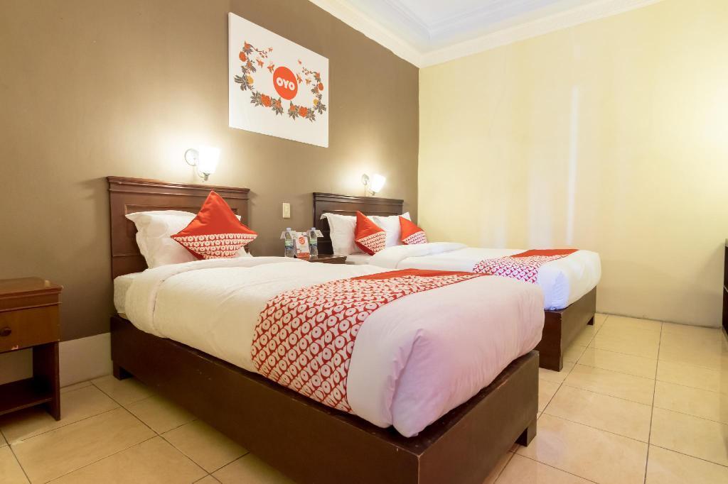 Медан: OYO 1030 Hotel Bumi Asih