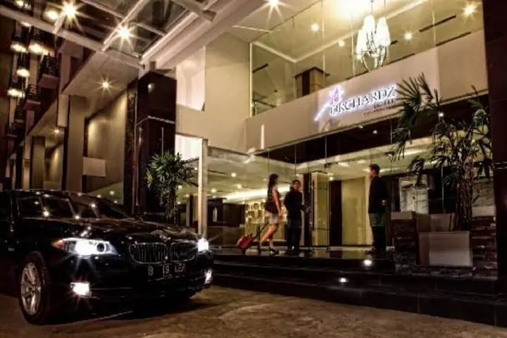 Понтианак: Orchardz Hotel Ayani