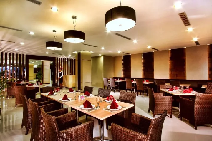 Понтианак: Orchardz Hotel Ayani
