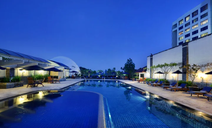Бандунг: Aryaduta Bandung