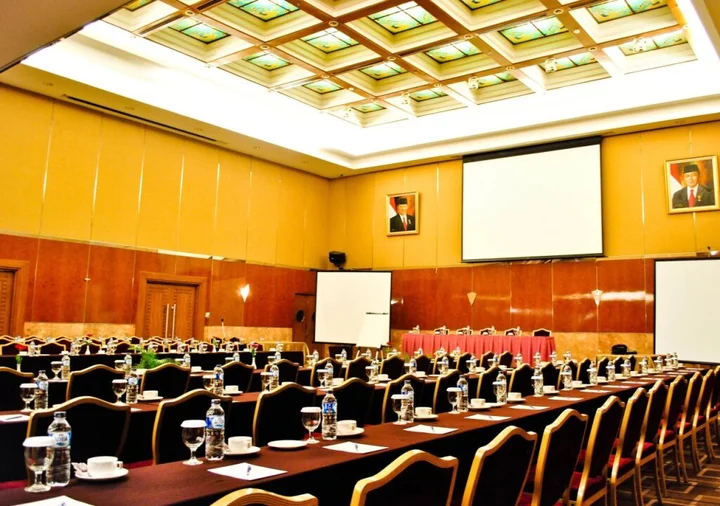 Бандунг: Grand Hotel Preanger