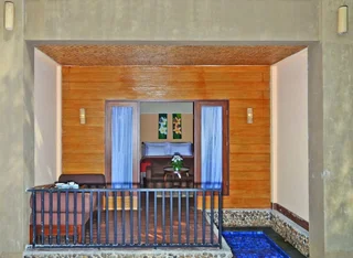 Сенджиги: Sunsethouse Lombok