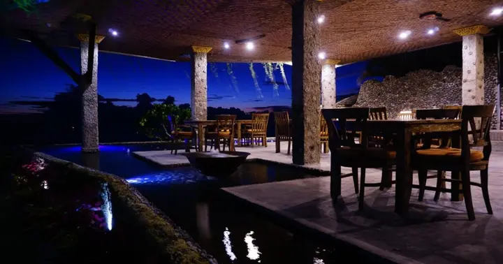 Сенджиги: Sunsethouse Lombok