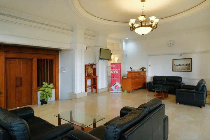 Батуретно: Super OYO OYO Capital O 514 Omah Pari Boutique Hotel