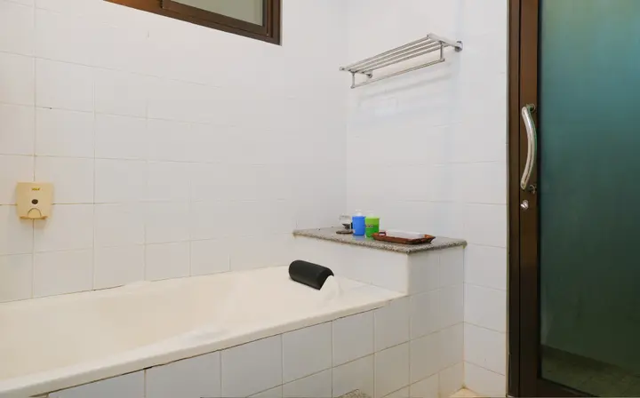 Батуретно: Super OYO OYO Capital O 514 Omah Pari Boutique Hotel