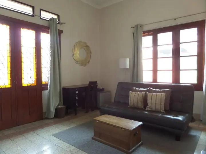 Маланг: Merbabu Guest House