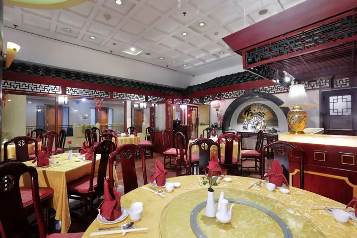 Семаранг: Grand Candi Hotel