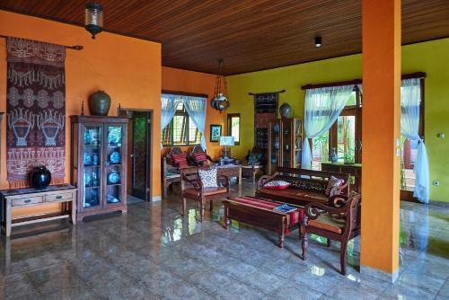 Тернате: Villa Ma'Rasai
