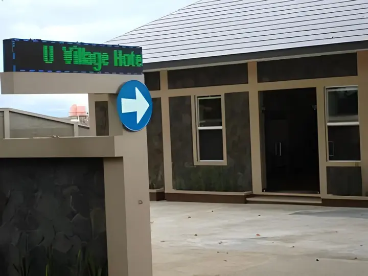Бандунг: U Village Hotel And Villa