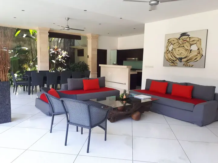 Кута: Villa Zanissa
