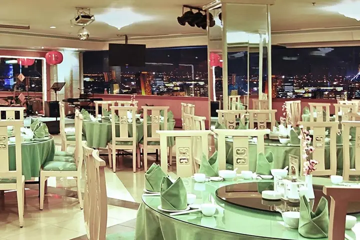 Сурабая: Tunjungan Hotel